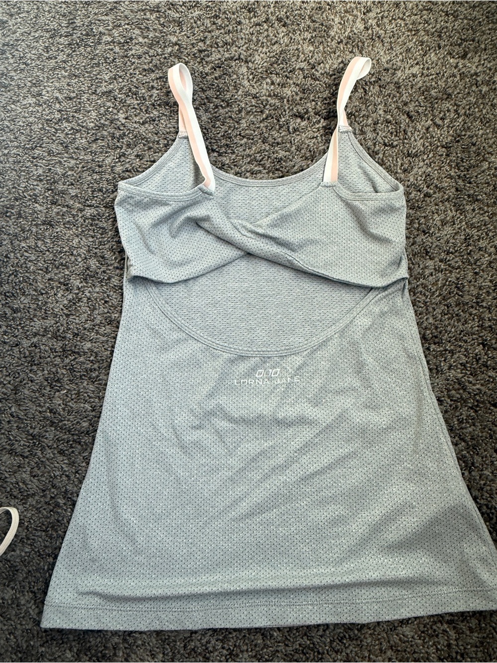 Workout tank top